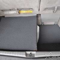 Автомобильные коврики EVA на Toyota Sienna II (2003-2010)