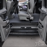 Двухслойные коврики EVA на Chevrolet Express II с консолью (2002->)